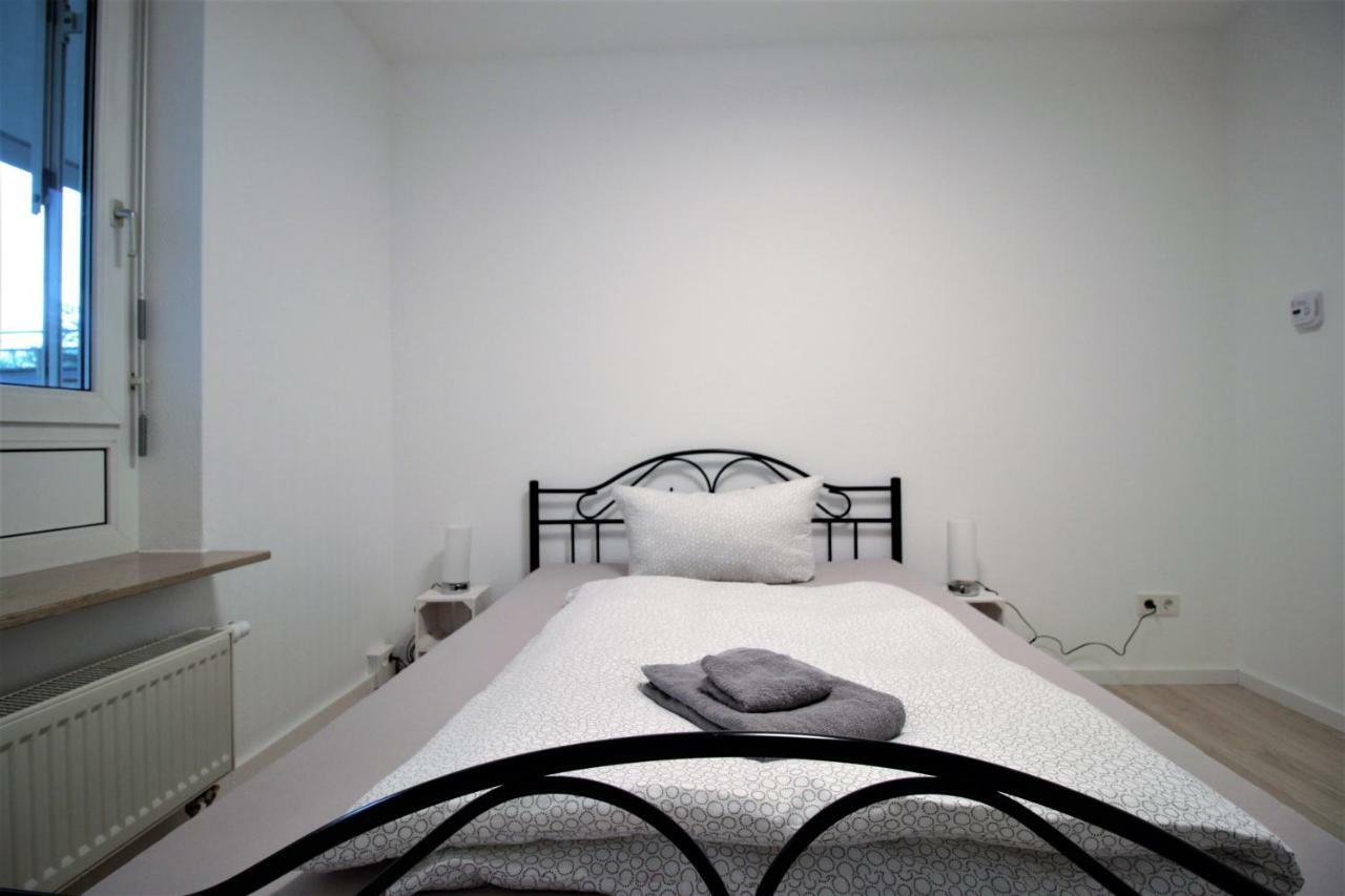 High-quality Near - Parking Space Apartment Würzburg