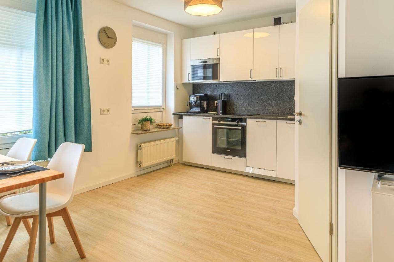 High-quality Near - Parking Space Apartment Würzburg